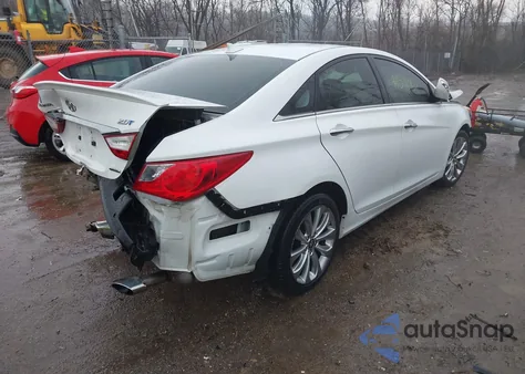 2013 Hyundai Sonata Limited 2.0T z USA, uszkodzony, nr VIN 5NPEC4AB6DH564006
